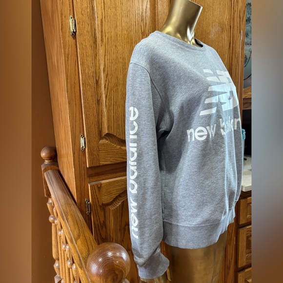 New Balance Gray Sweater - Picture 5 of 8